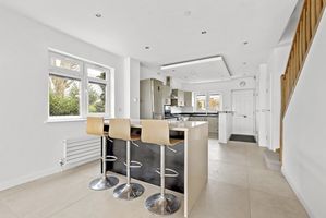 Photo 31- click for photo gallery